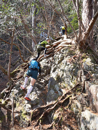 石裂山と二股山画像